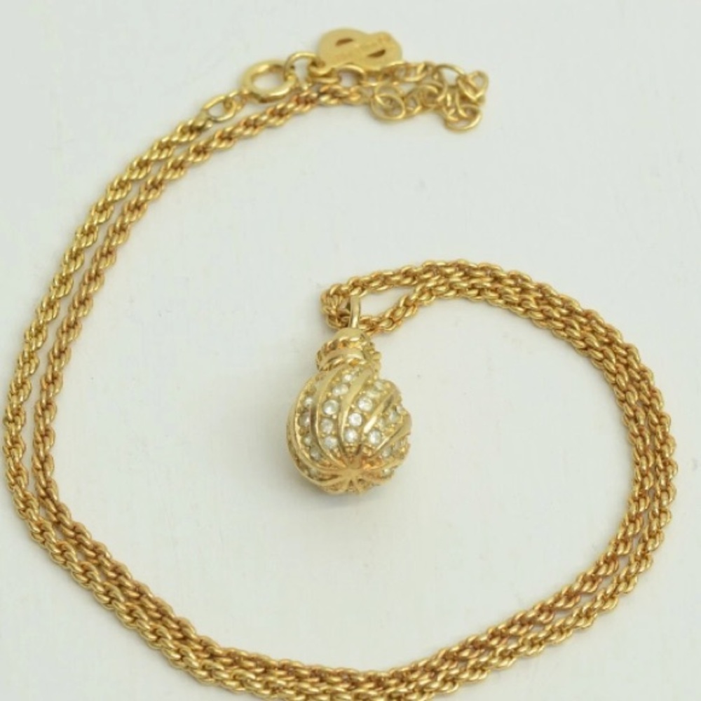 Christian Dior Vintage Gold Plated Gemstones  Chain Necklace